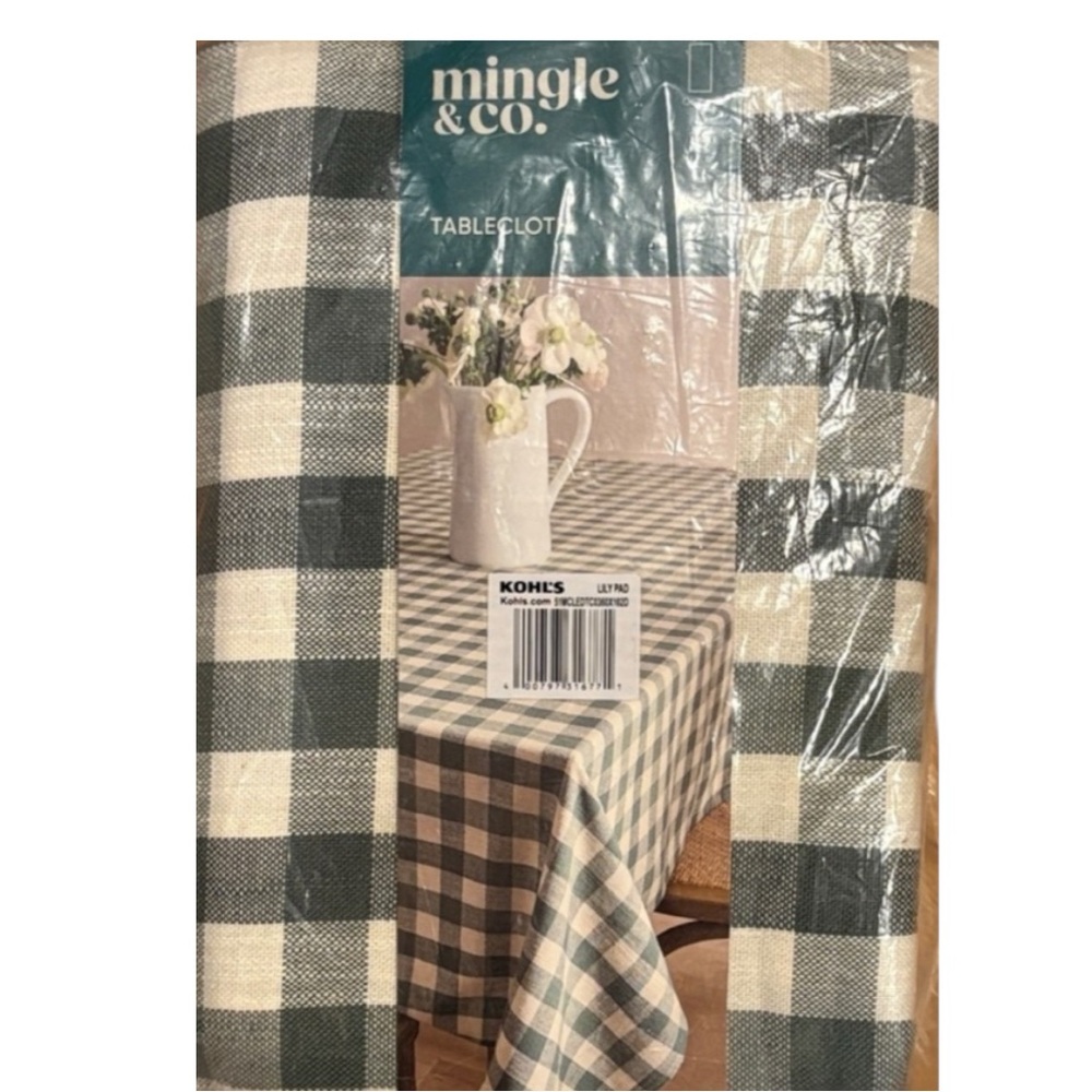 NWT Mingle & Co Oblong 60”x102” Tablecloth